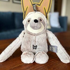 NWT NanDog Dorothy the Sloth Dog Plush, My BFF squeak Toy